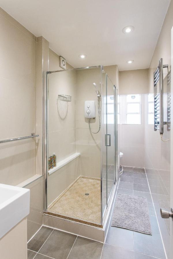 2 Bedroom Apartment Right On Trafalgar Square London Exterior foto